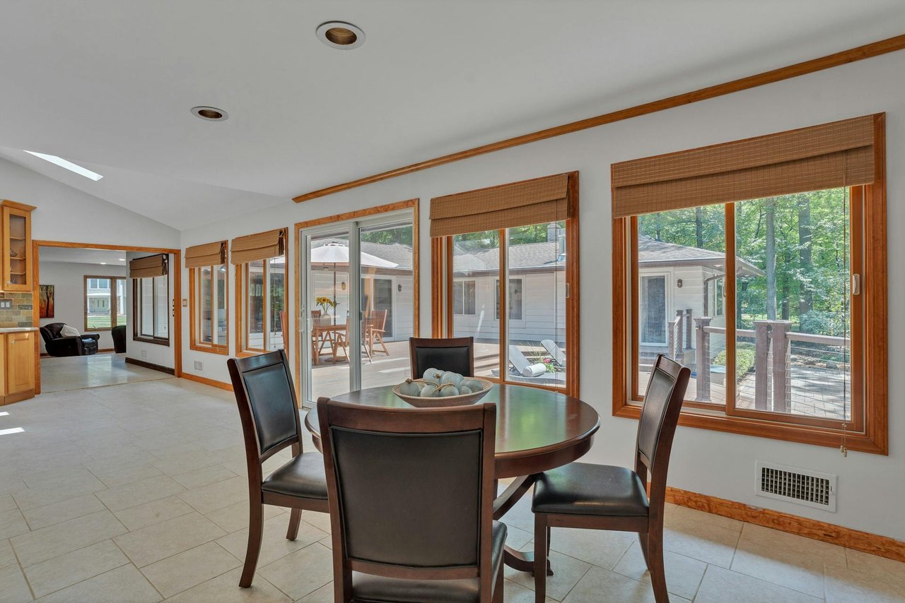 5 Charlotte Court