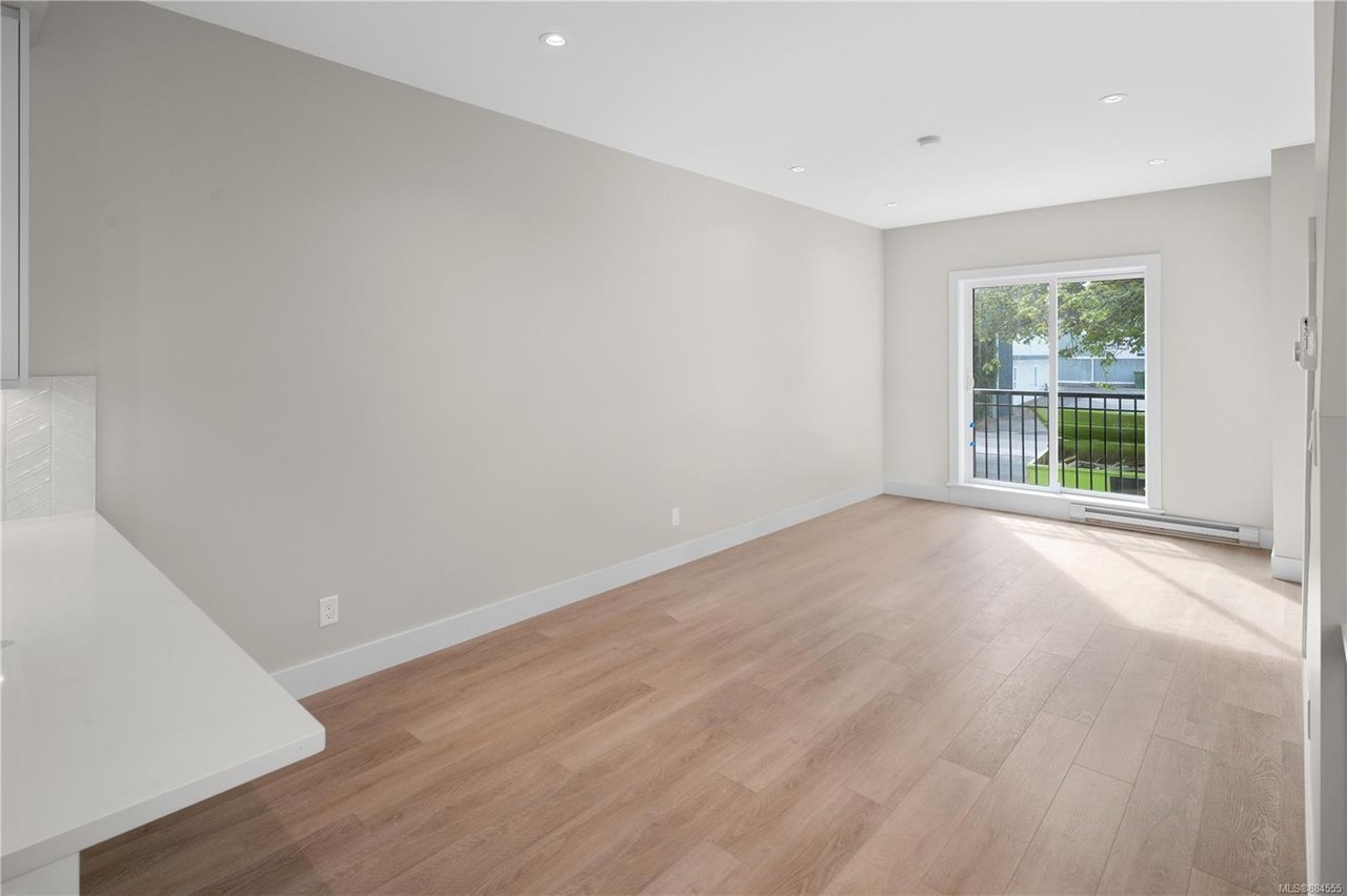 2706 Graham St, Victoria