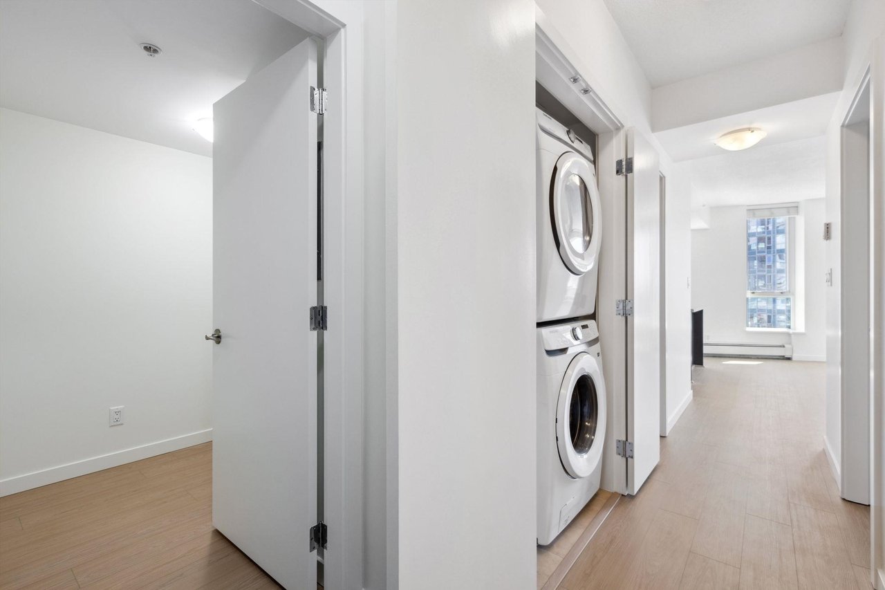 1807-188 Keefer Pl