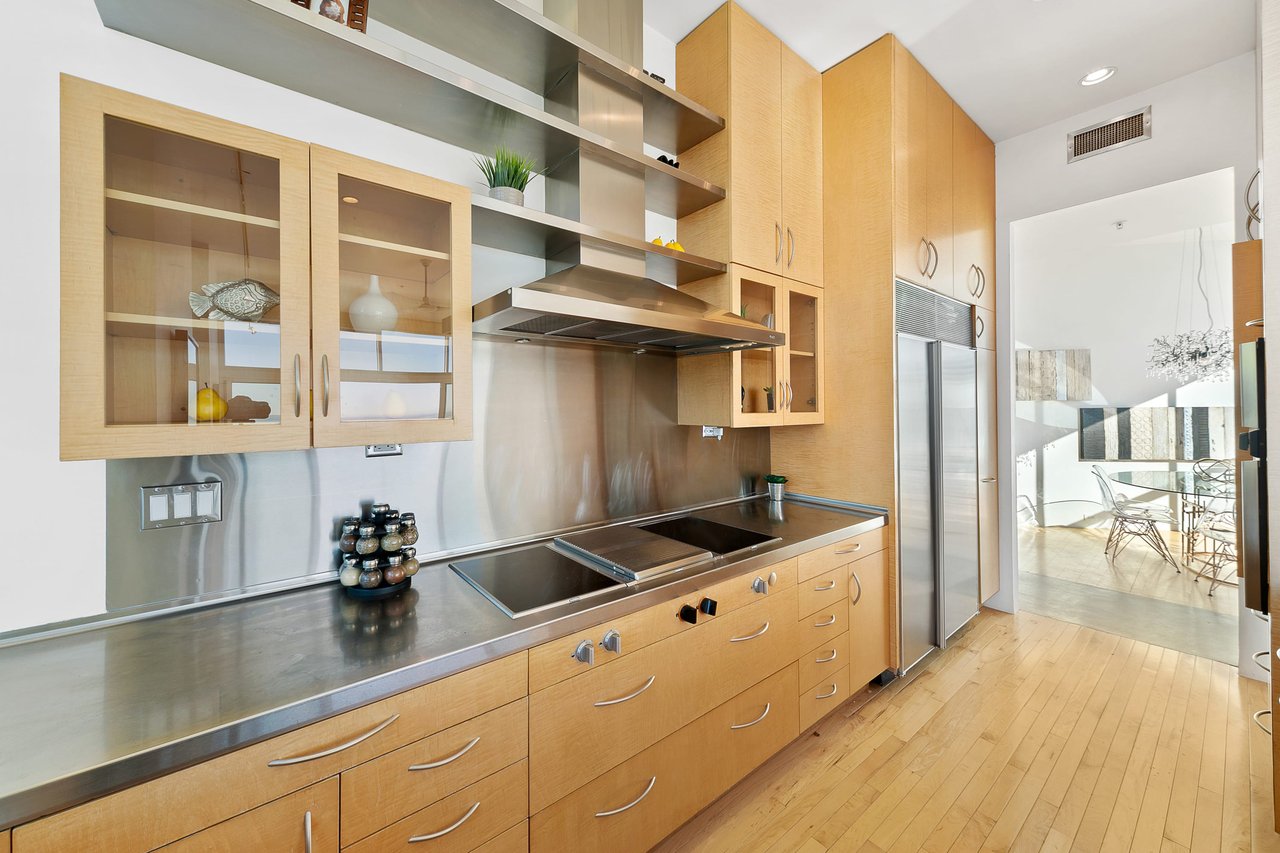Saddle Peak Architectural
