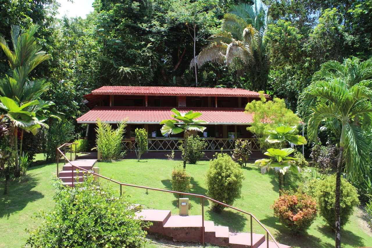 Income Producing Property with Ocean View close to Dominical