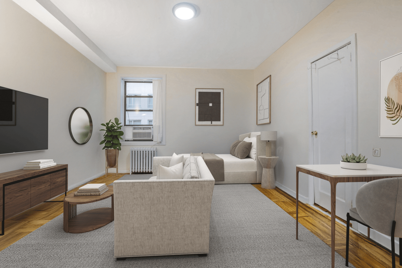167 East 33rd Street, Apt 4B