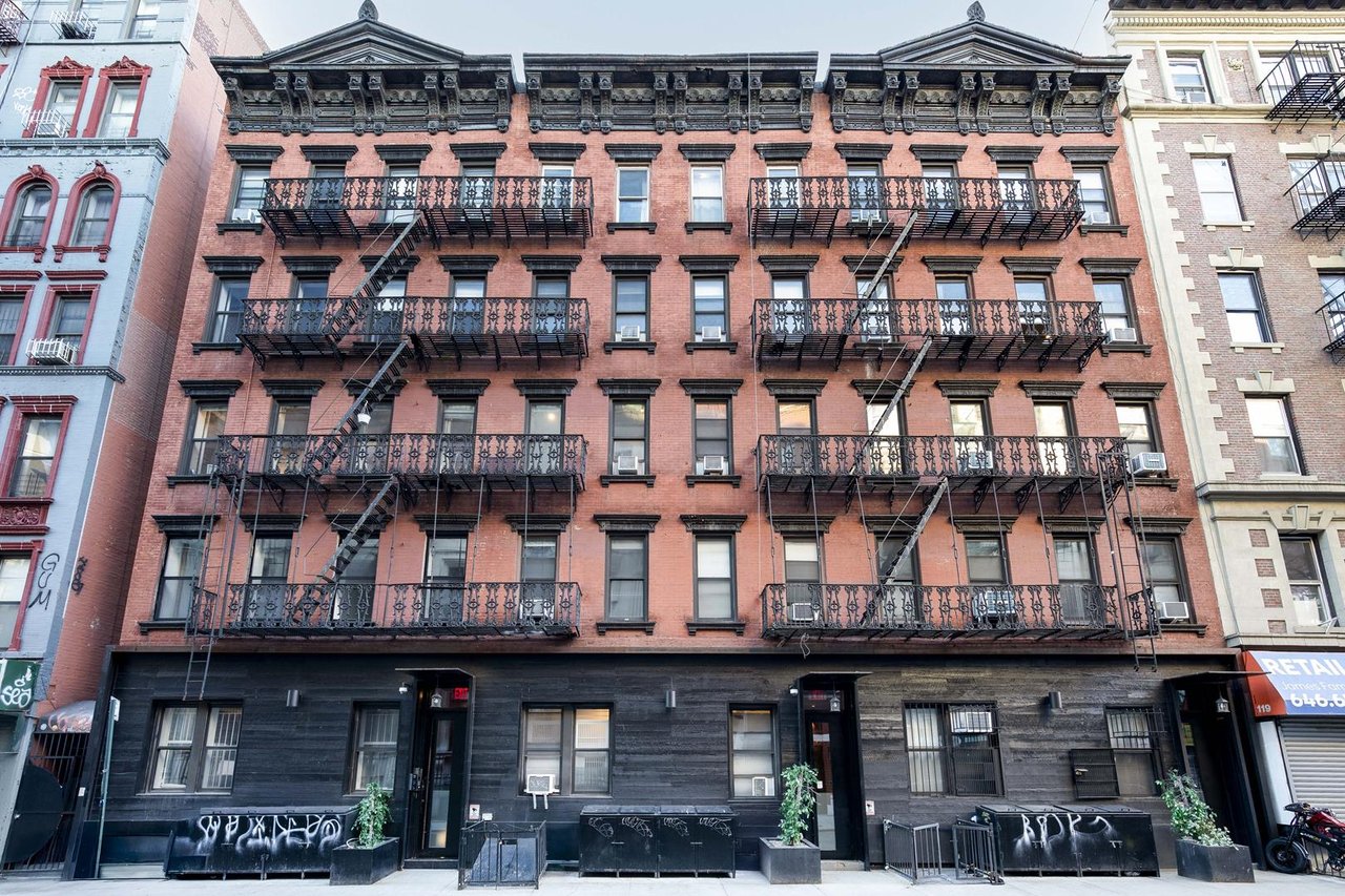 113 Elizabeth Street, Apt 1A