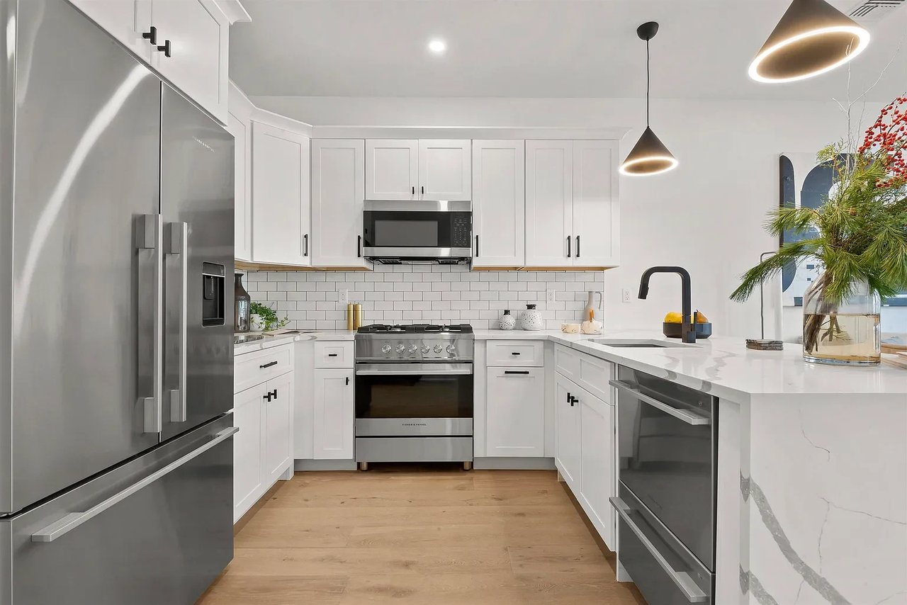 580 PALISADE AVE, #402