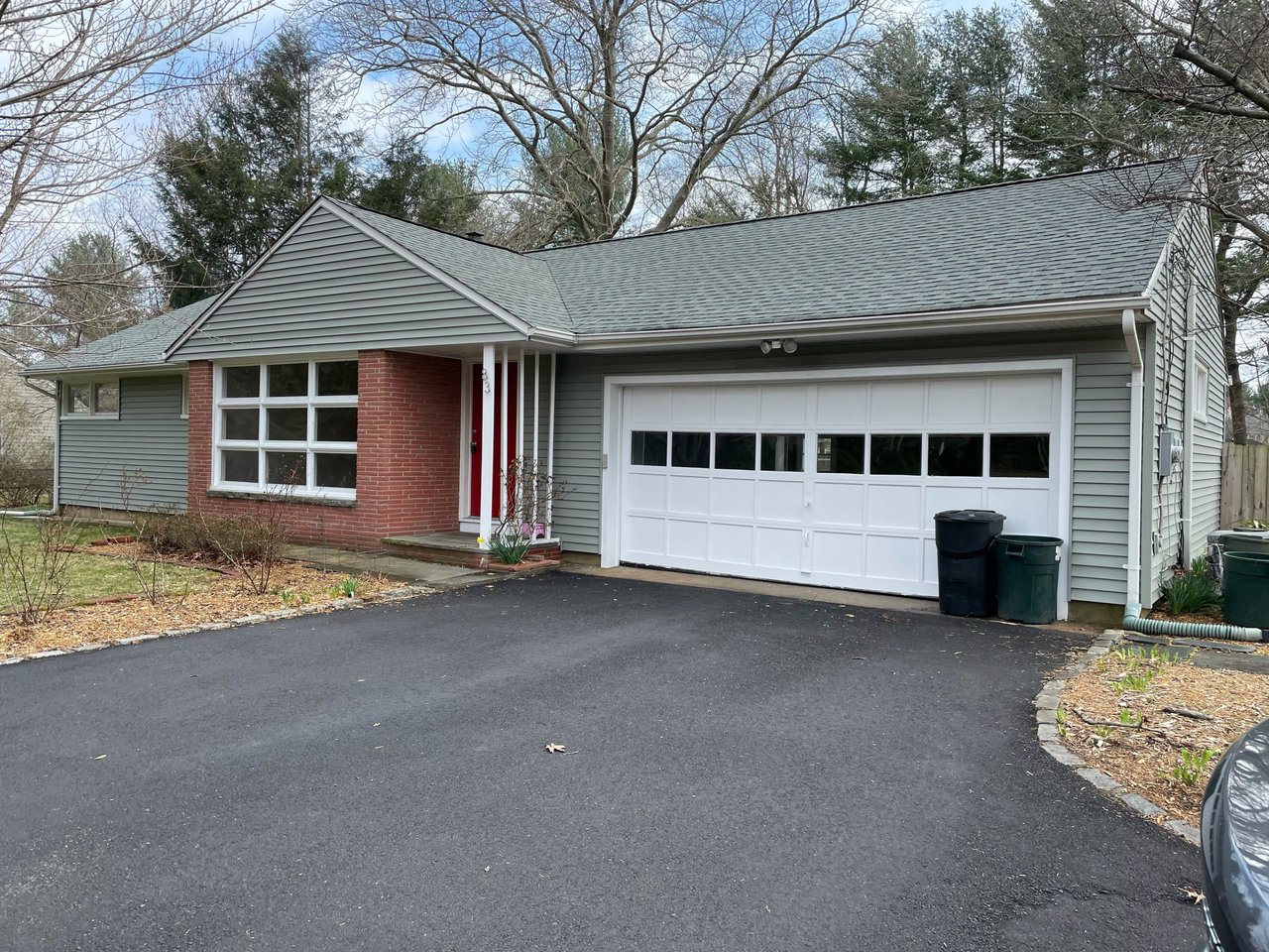 83 Hightstown Road