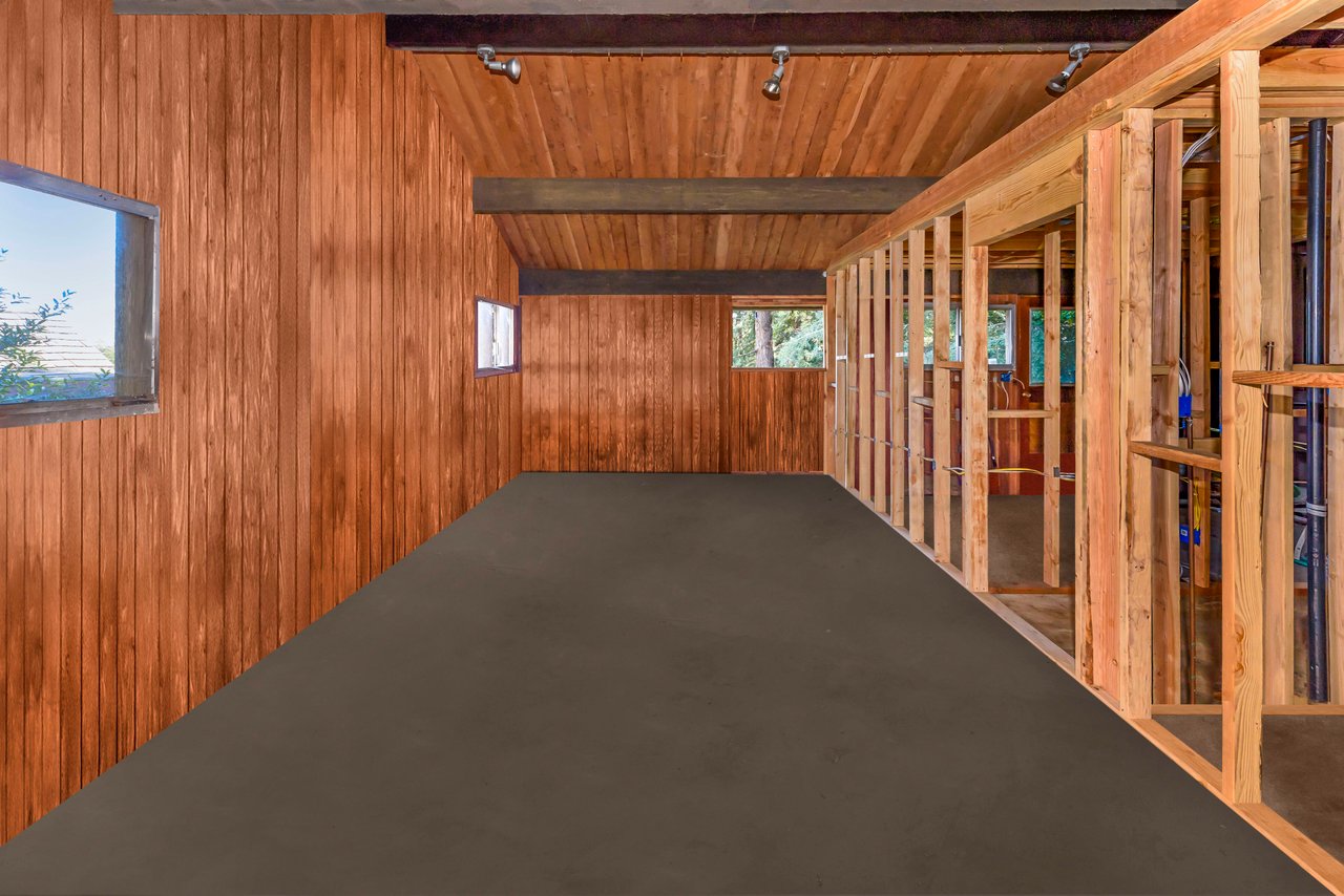 Enchanted and Serene Tree House Property- Represented Seller