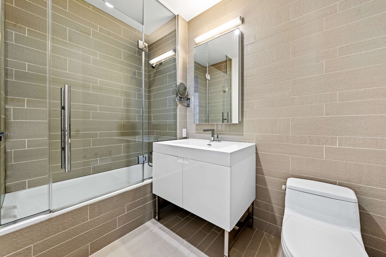 388 Bridge Street, Unit 39A 