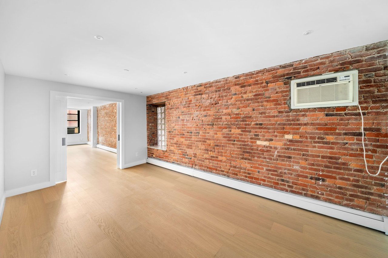 264 Water St, Unit 3A