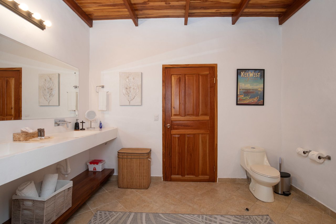Multi Level Ocean View Home, Manuel Antonio, Puntarenas