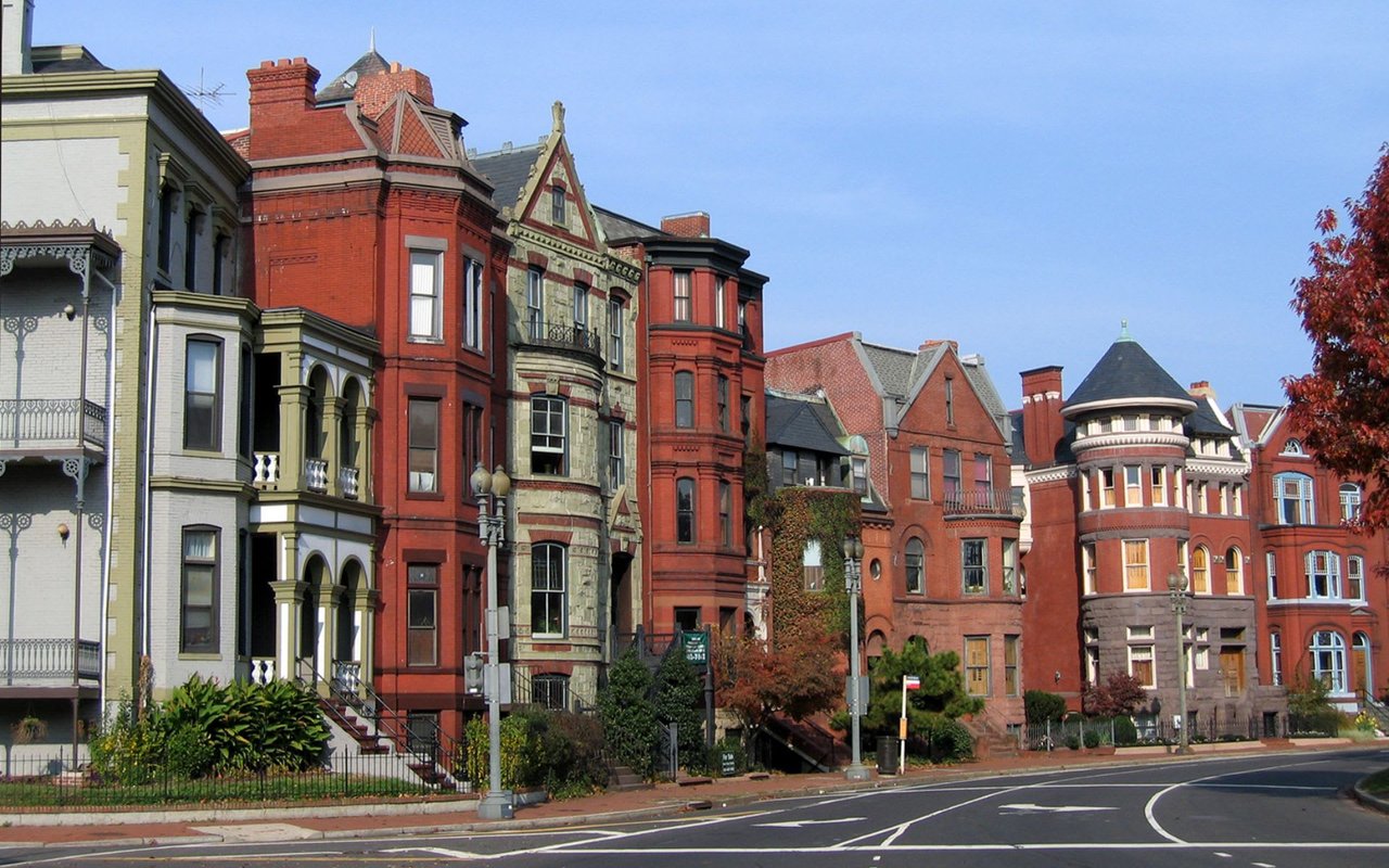 Common Architectural Styles in The DMV – a Guide for Real Estate Agents