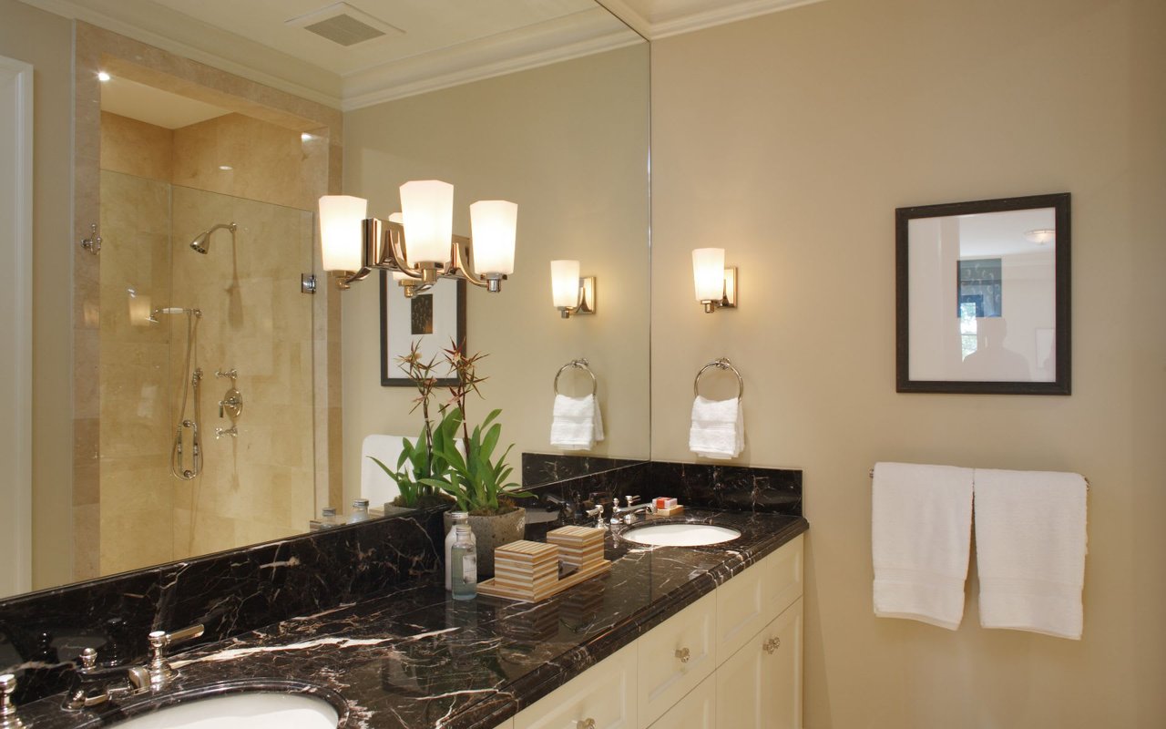 Magnificent New Home in Pacific Heights