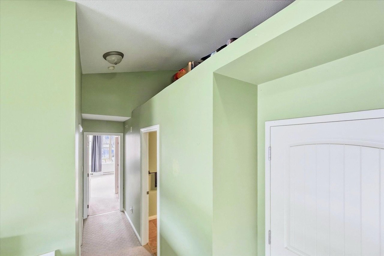 201-1436 Portage Rd