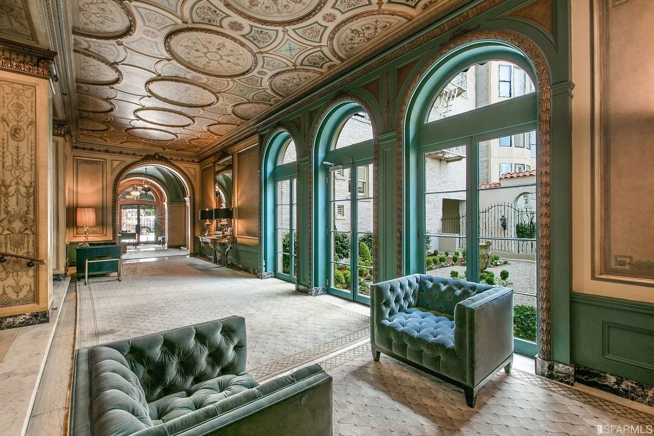 Iconic, Rarely Available Nob Hill Penthouse