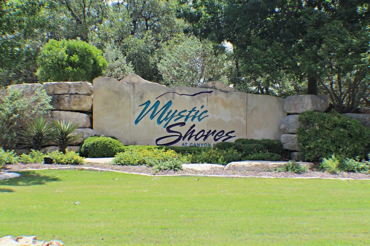 110 Coneflower Dr
