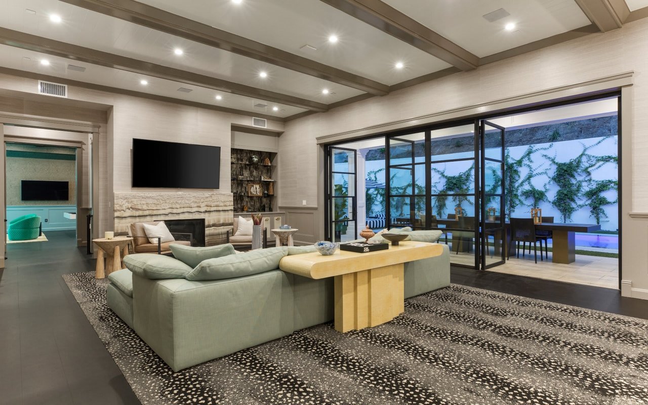10960 Verano Rd