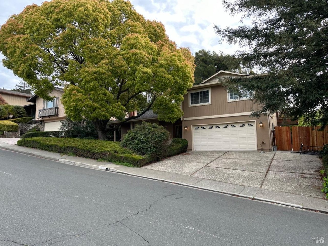 1568 Vervais Avenue