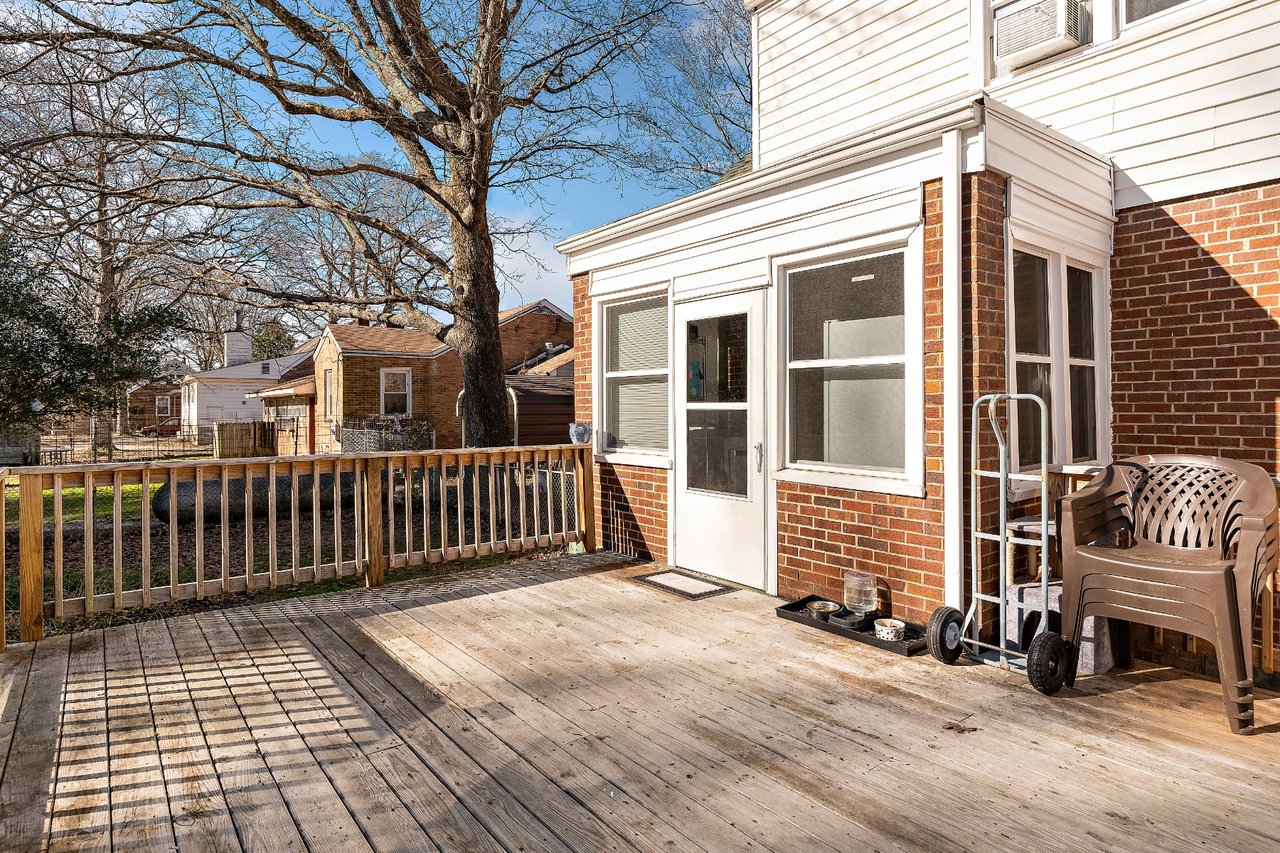 5313 River Road