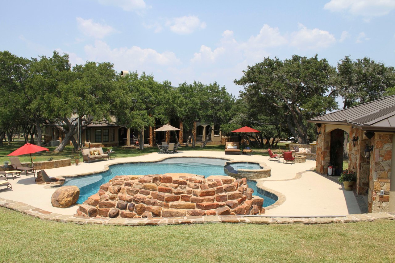 16715 Destiny Cove