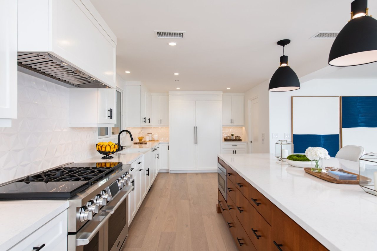 312 Jasmine Avenue Unit: 1