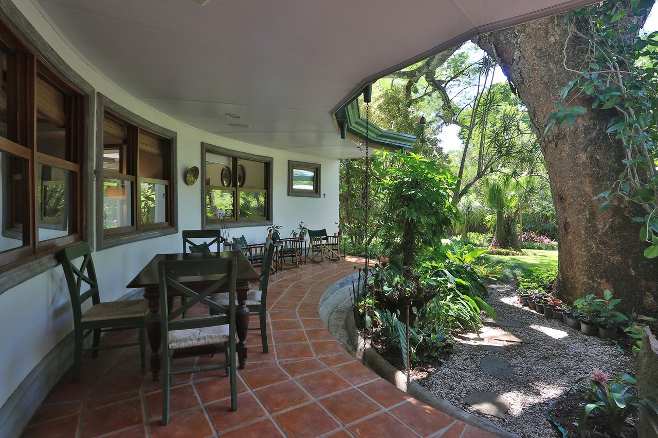 Colonial Garden Estate, Santa Ana, San Jose