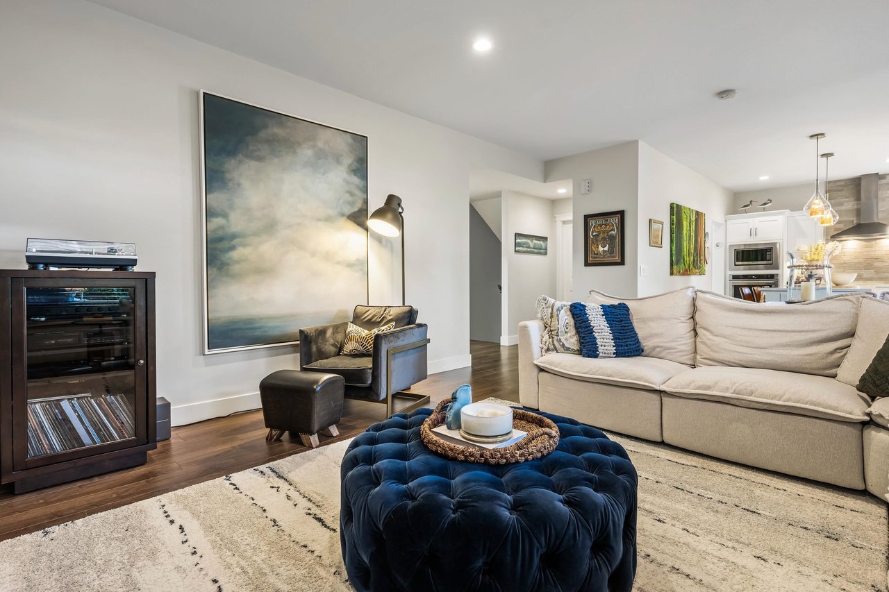 5522 Maclachlan Pl