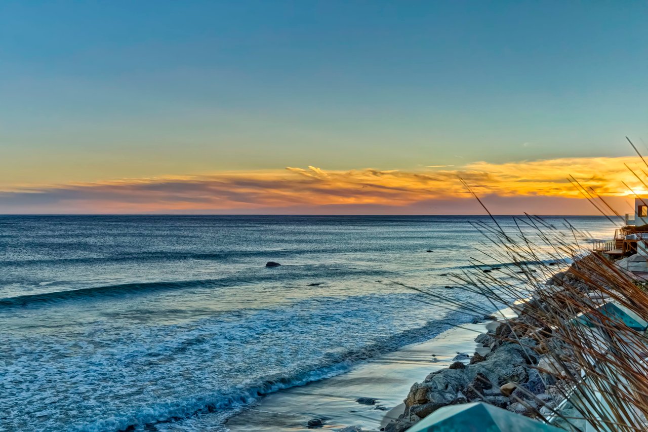Modern Malibu Road Beach House