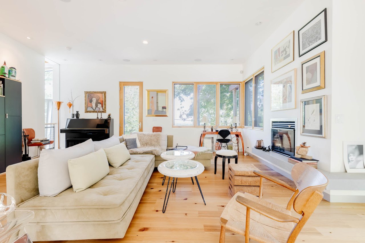 2945 3rd Street