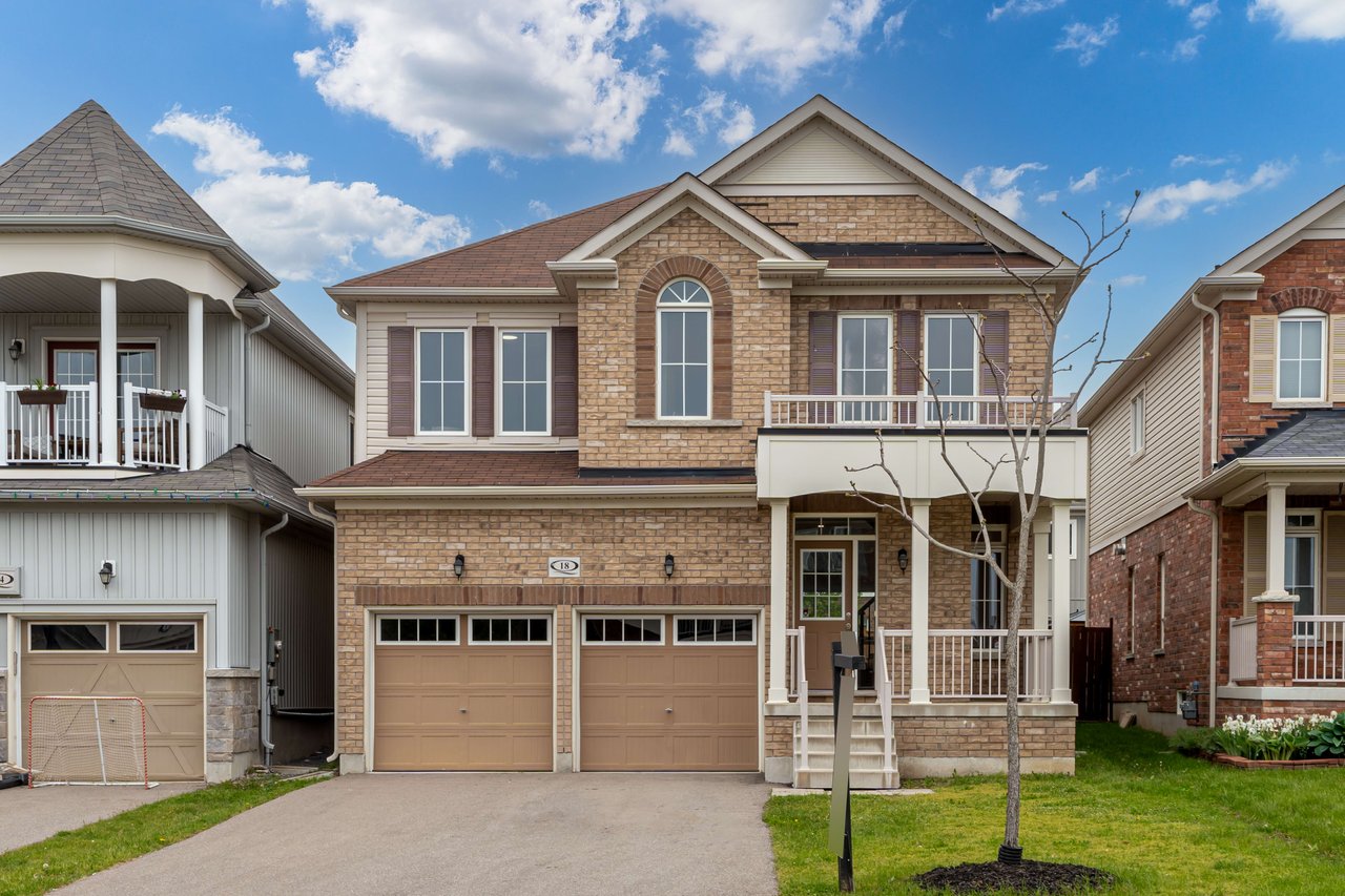 18 Fred Jackman Ave