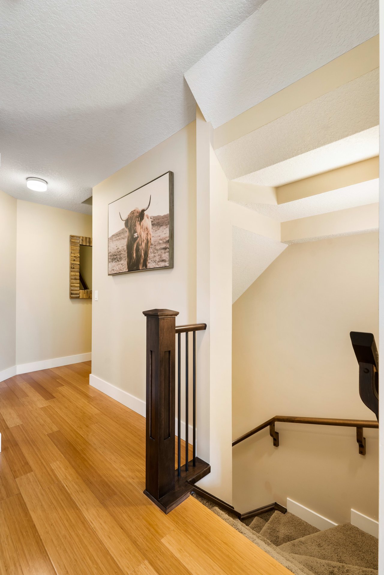 2020 27 Avenue SW Unit: 1