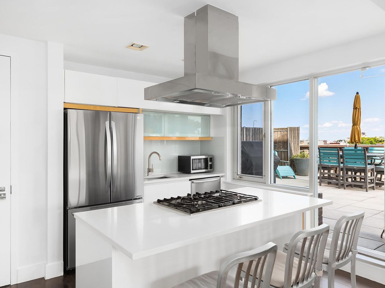 238 Saint Marks Ave, #6B