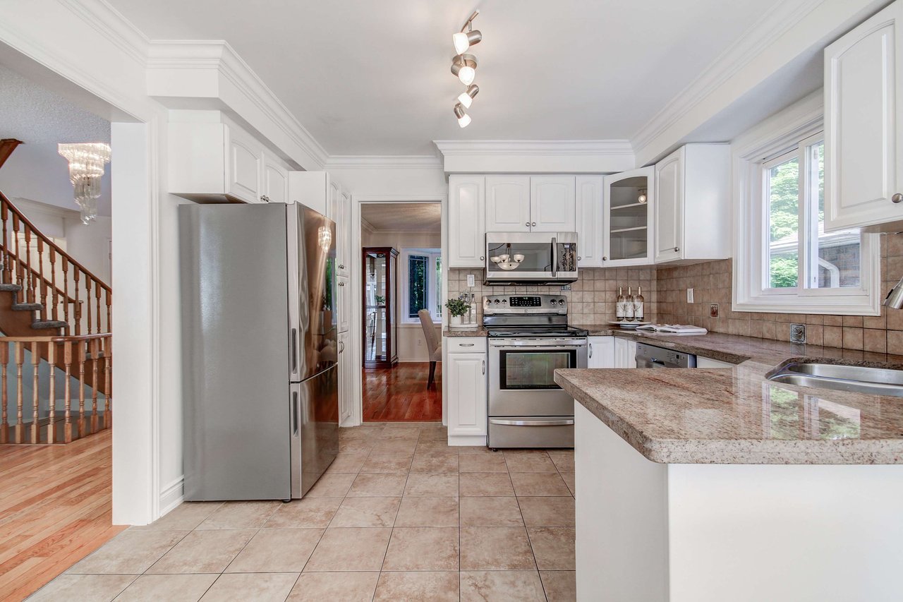 8 Levine Court