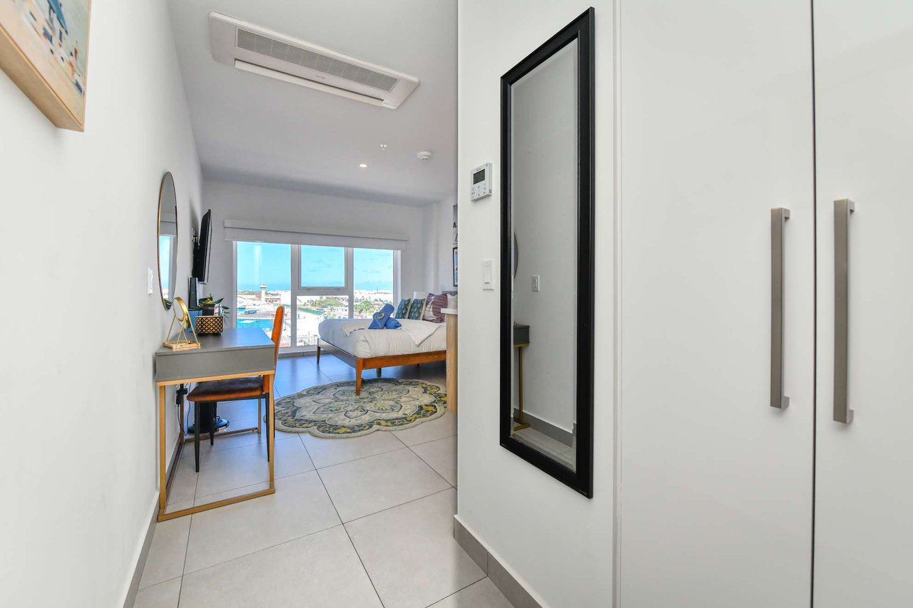 Harbour House 602 S
