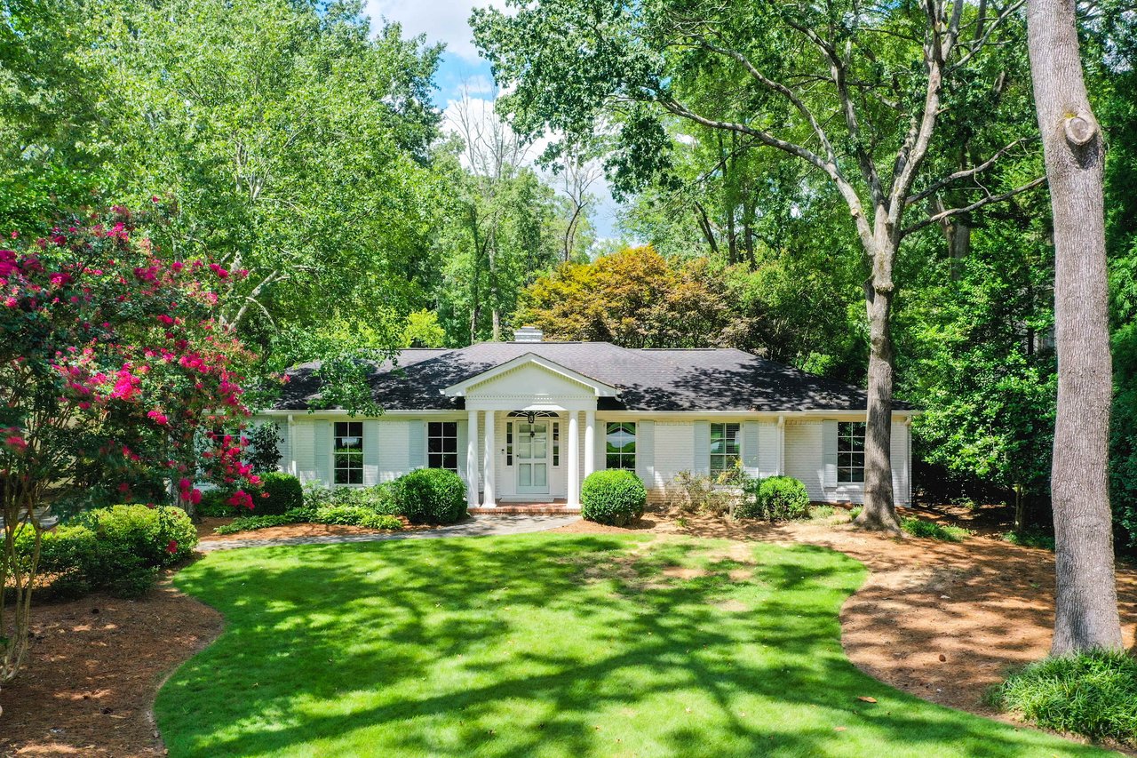 311 Broadland Rd NW