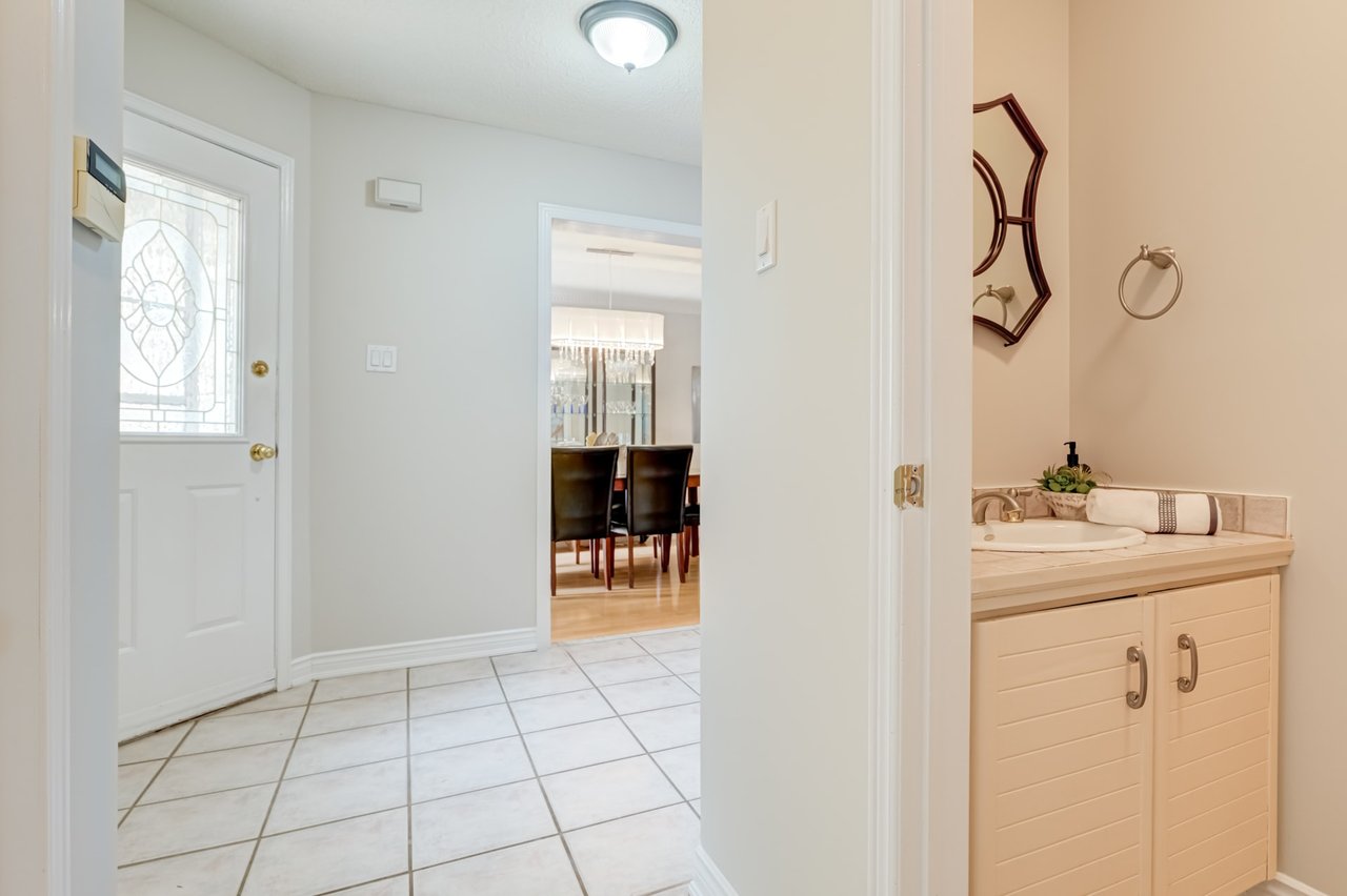 74 Penny Cres