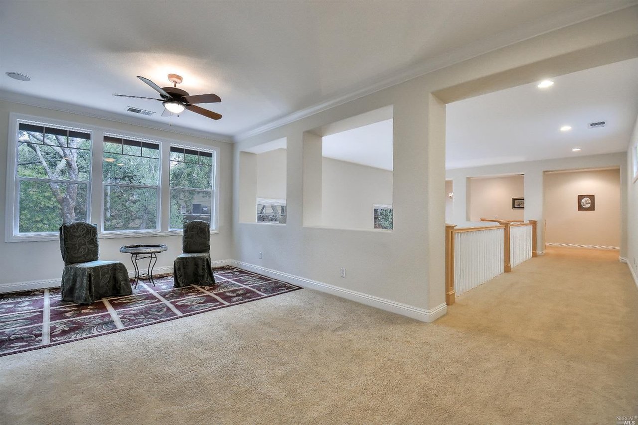 824 Olive Glen Ct