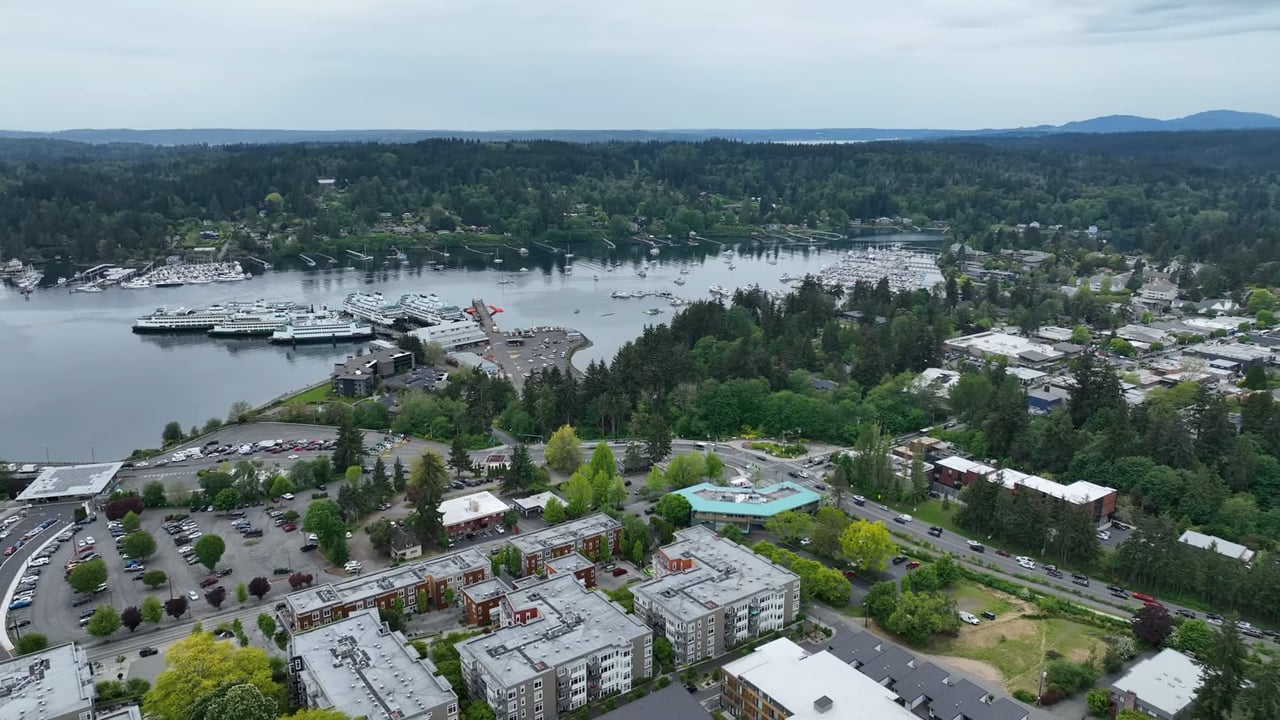 Bainbridge Island, Downtown Winslow