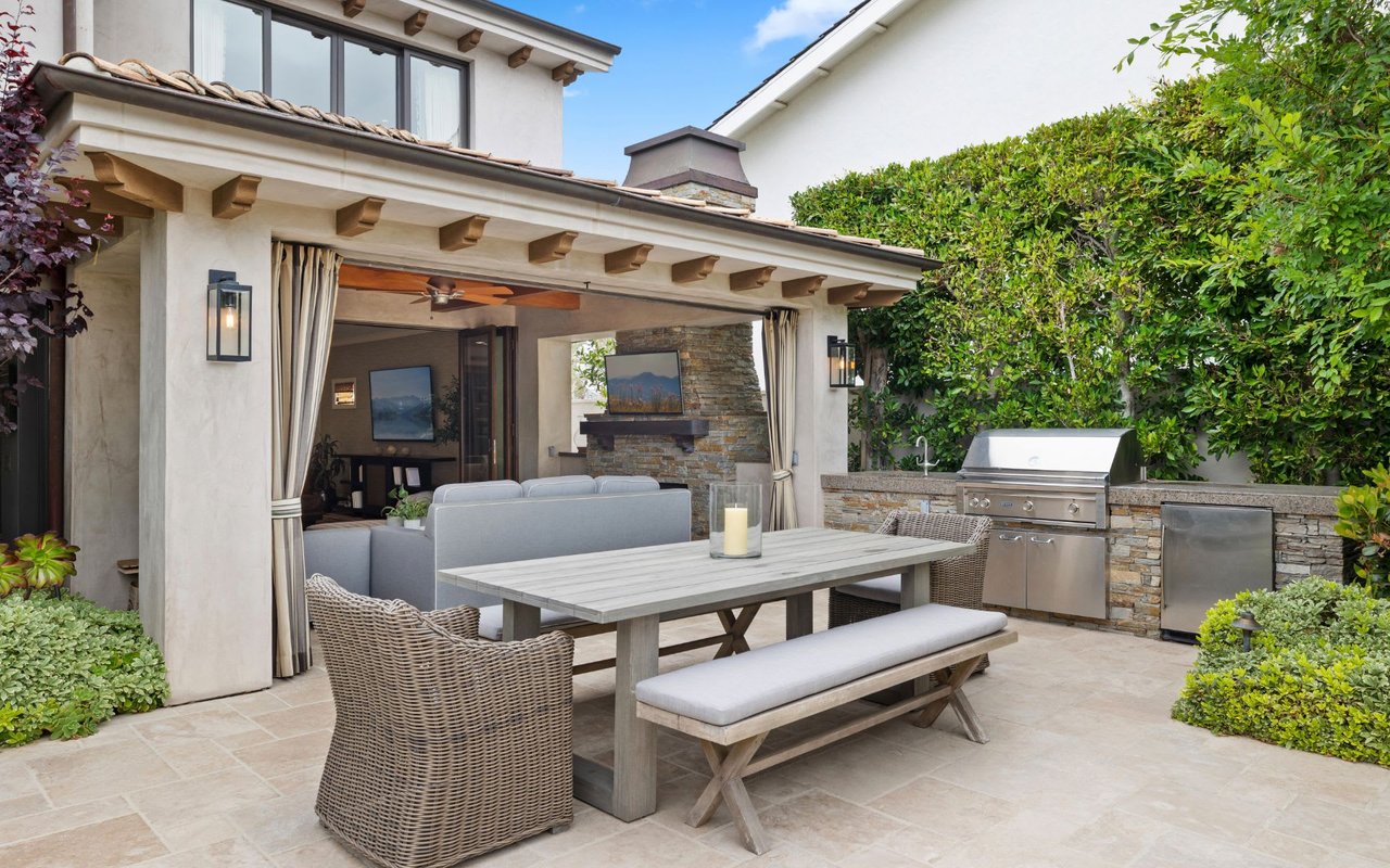 1218 Sand Key