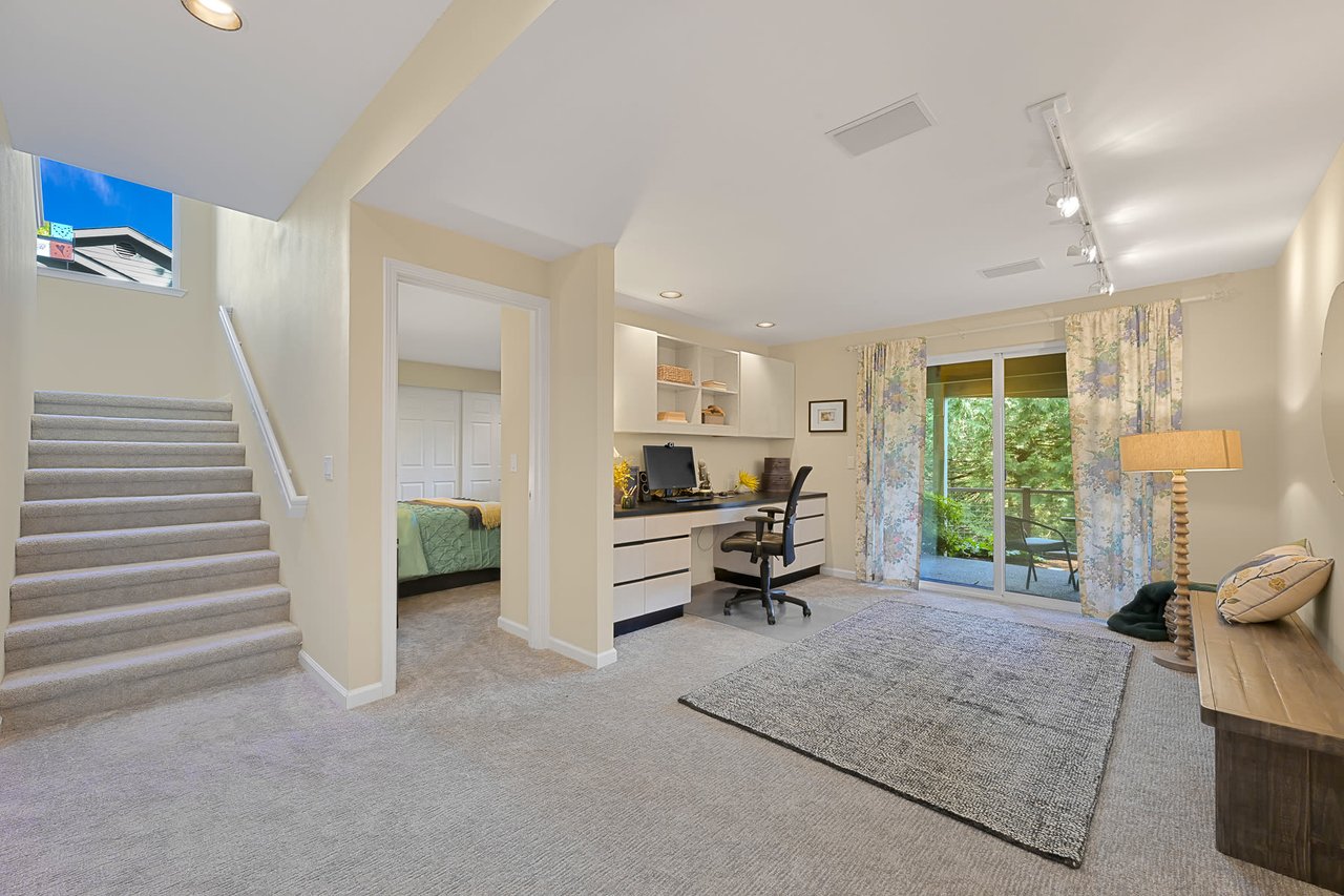 121 Sea Pines Lane