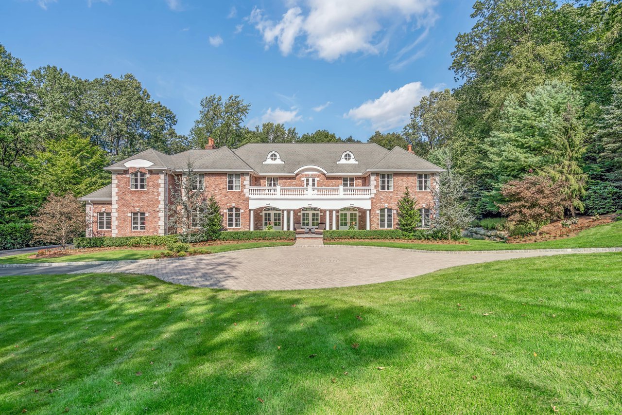33 West Church Road