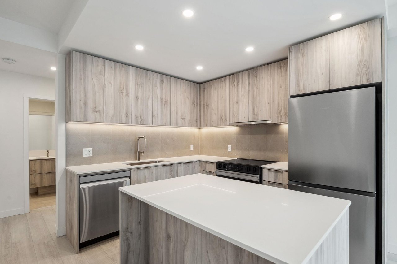 313-3596 Malsum Drive, North Vancouver