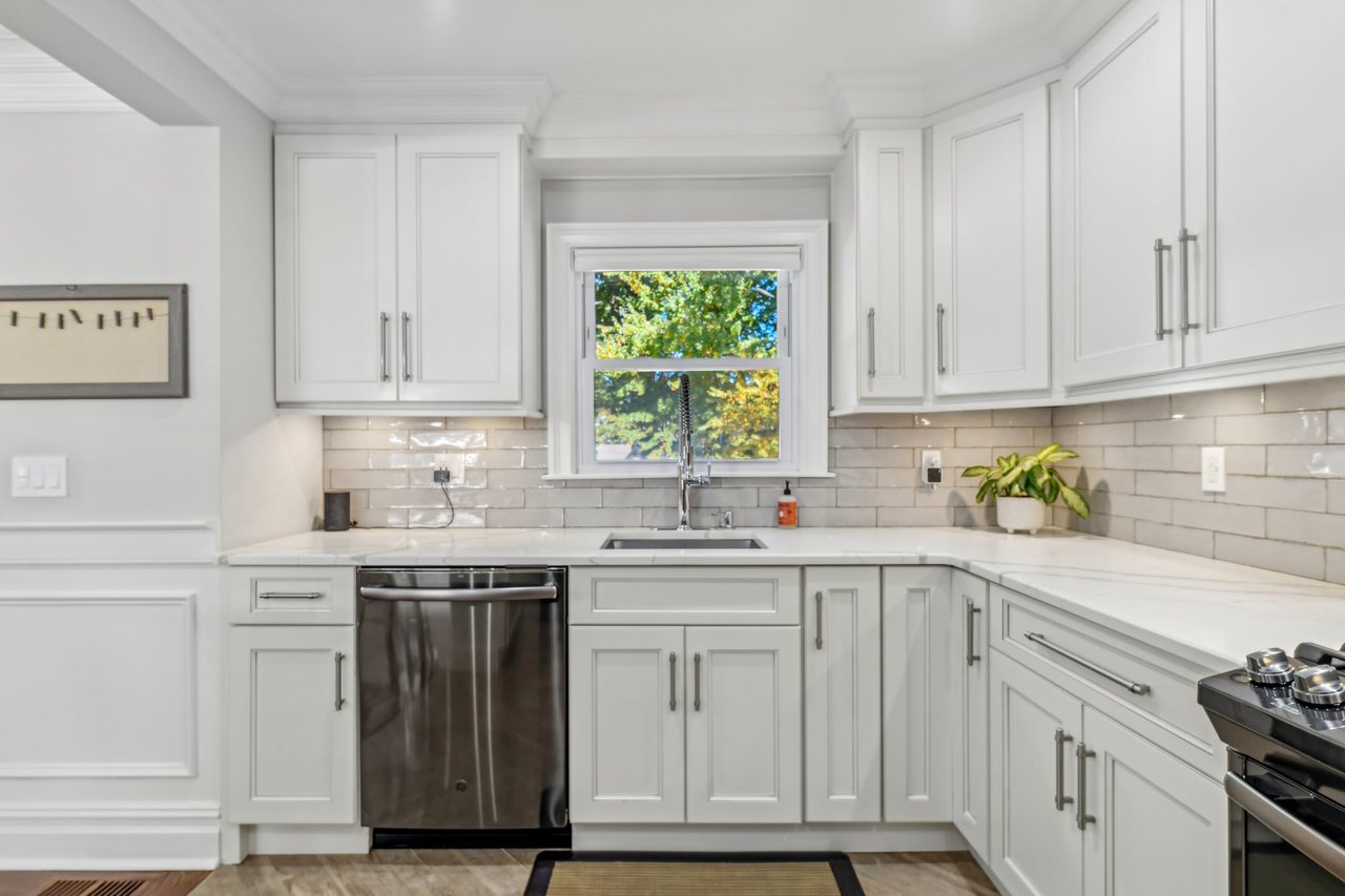 366 Delaware Ave, Union, NJ 07083