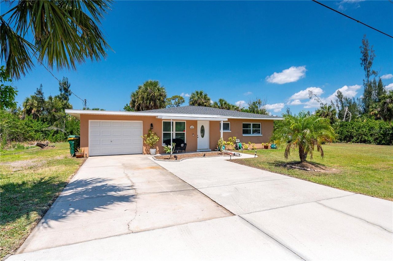🏡✨UNDER CONTRACT✨🏡 145 GLENHOLM AVE, PUNTA GORDA, FL 33950
