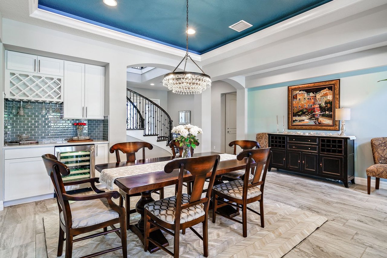 459 Sonoma Isles Cir