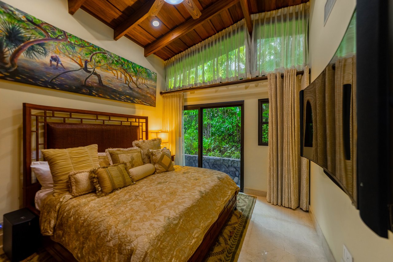 Remodeled Luxury Beach Home, Jaco, Puntarenas