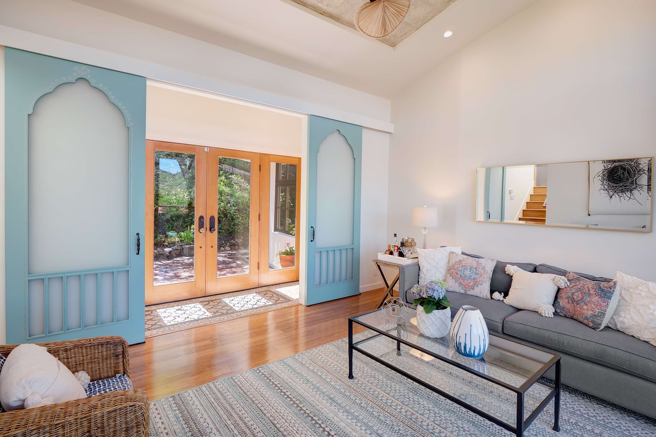 880 Bolinas Road, Fairfax