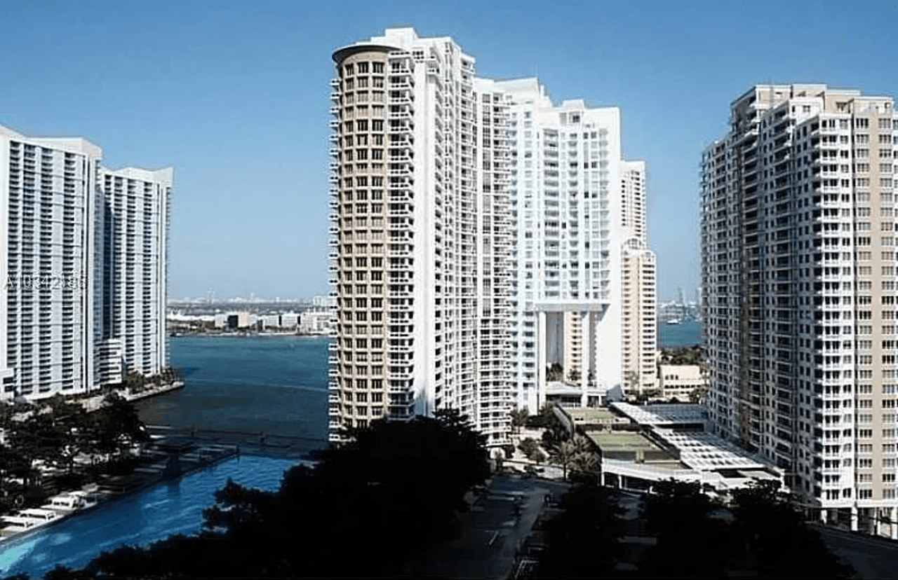 495 Brickell Ave Unit: 1808