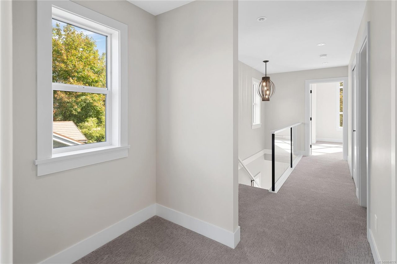 2708 Graham St, Victoria