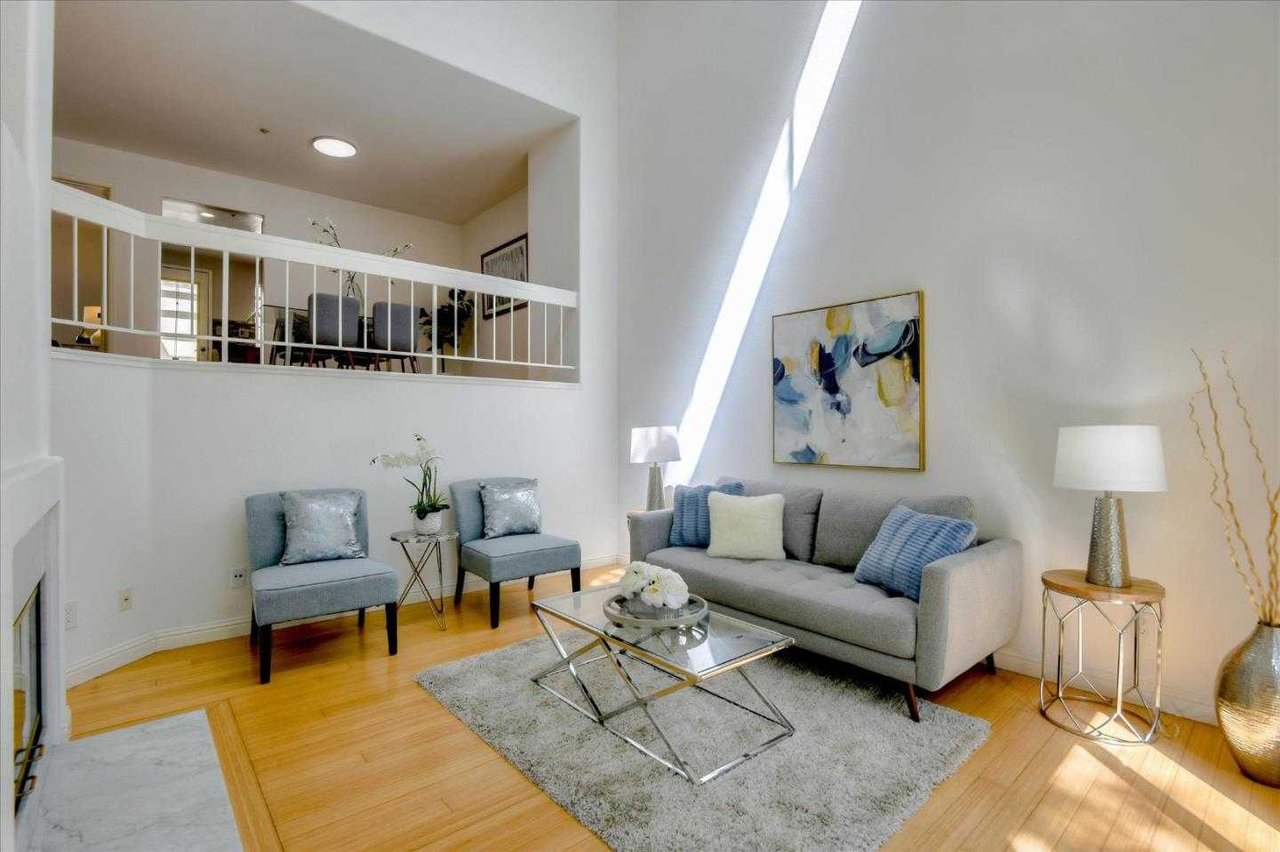 430 Galleria Drive 7