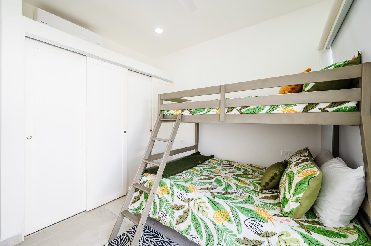 The Enclave | Ultra-Modern 2, 3, 5 Bedroom Villas Located Minutes From the Beach!