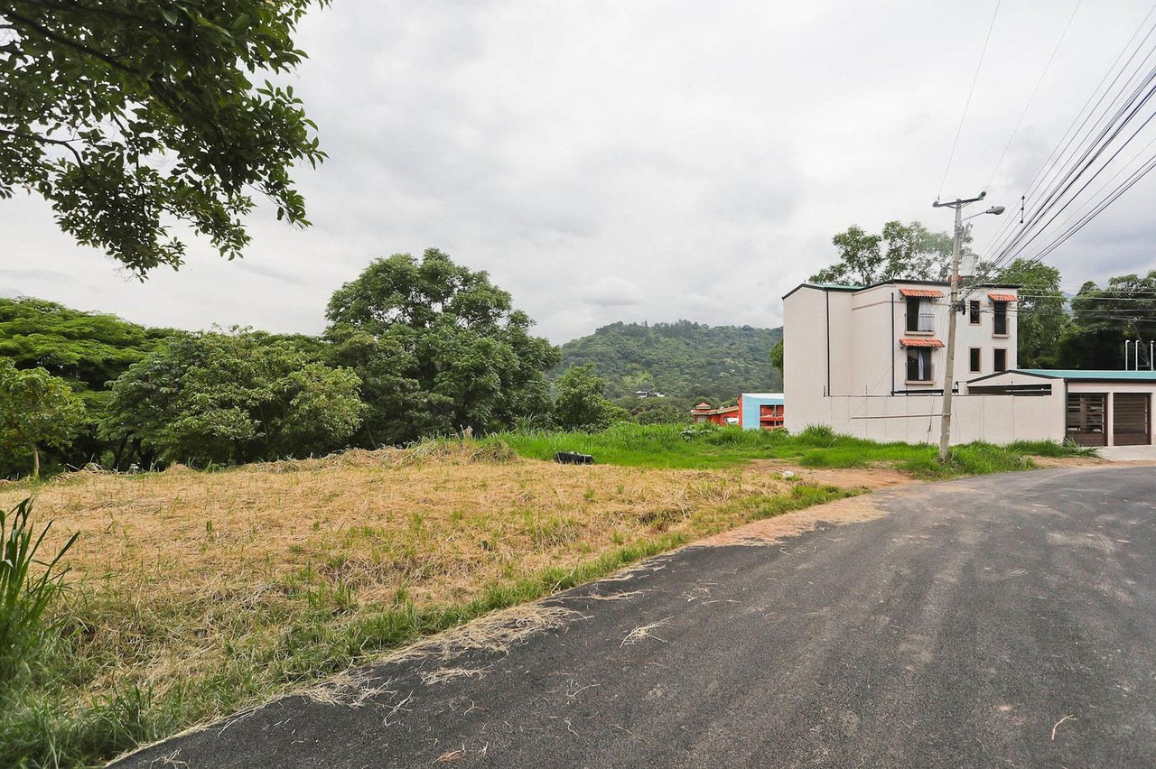 Flat Development Homesite, Santa Ana, San Jose